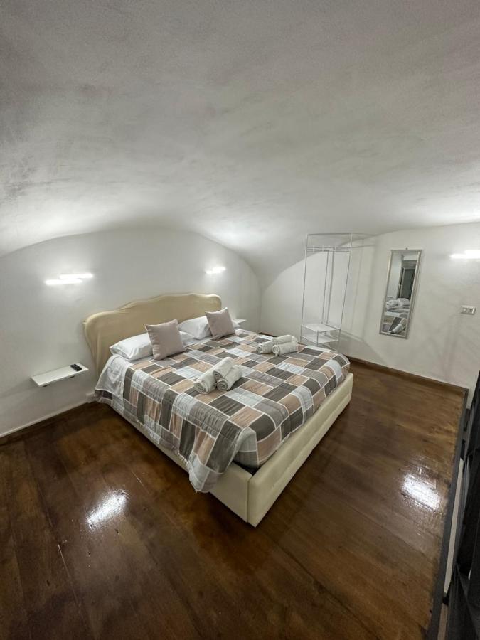 那不勒斯Aurora House公寓 外观 照片