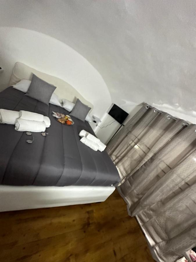 那不勒斯Aurora House公寓 外观 照片