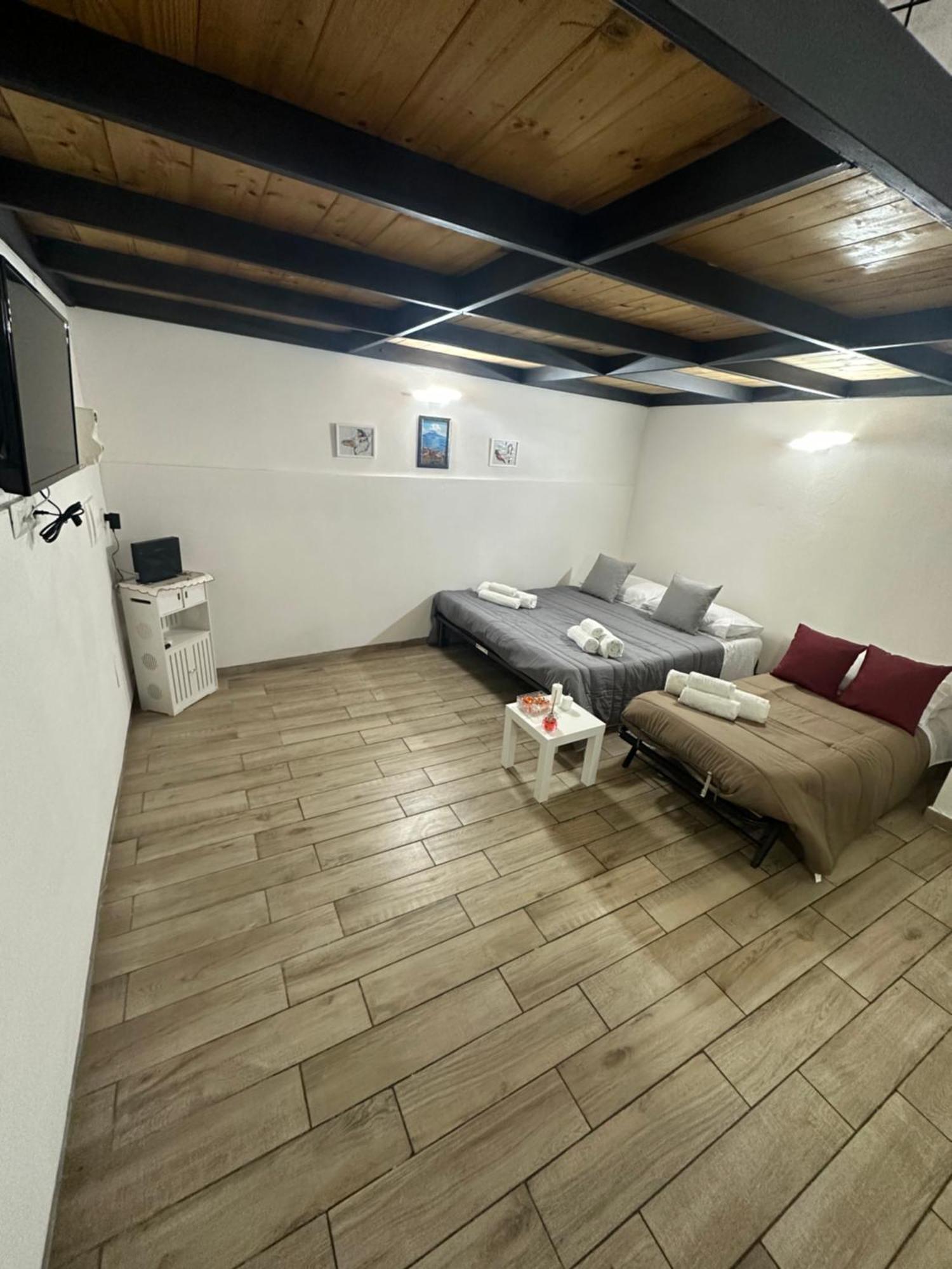 那不勒斯Aurora House公寓 外观 照片